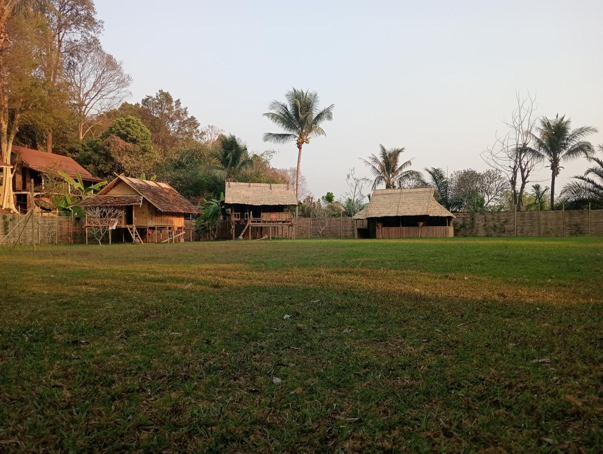 Vangvieng Ruby'Homestay Ванг-Виенг Экстерьер фото